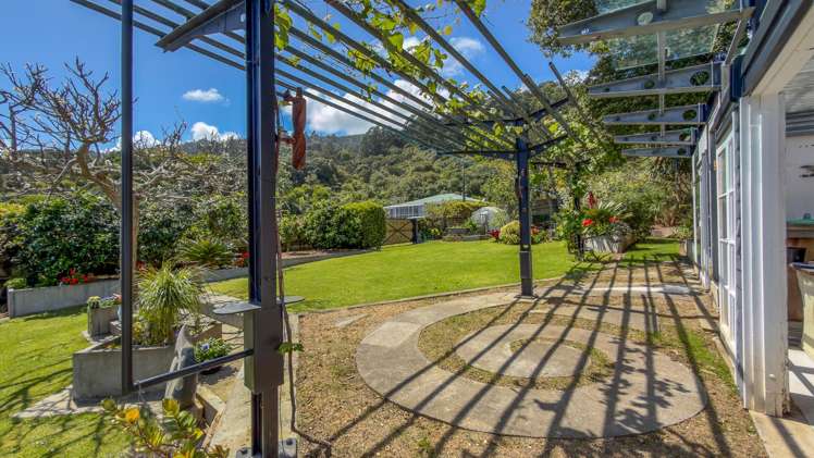 272 Thames Coast Road Thames_24