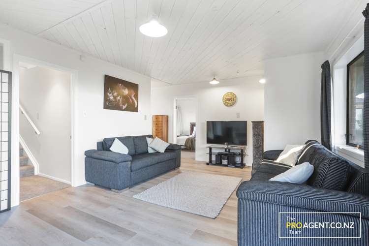 91 Victory Road Laingholm_16