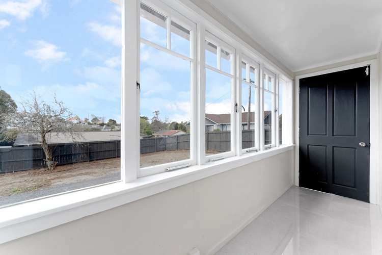 20 Woodglen Road Glen Eden_16