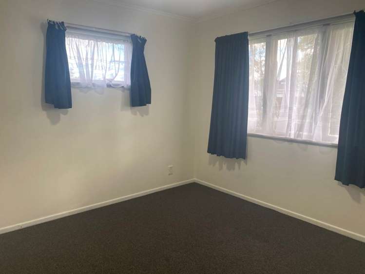 10 George Street Papakura_7