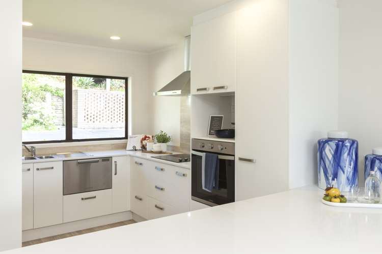 1381 Dominion Road Extension Mt Roskill_6