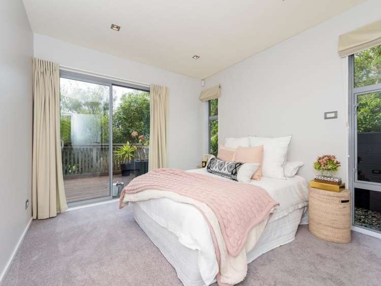 5 Jenness Grove Harbour View_14