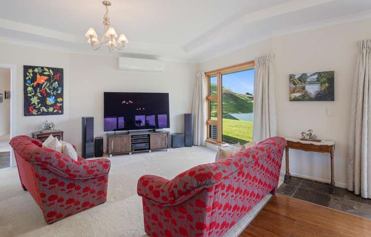 51 Paul Faith Lane Te Horo_13