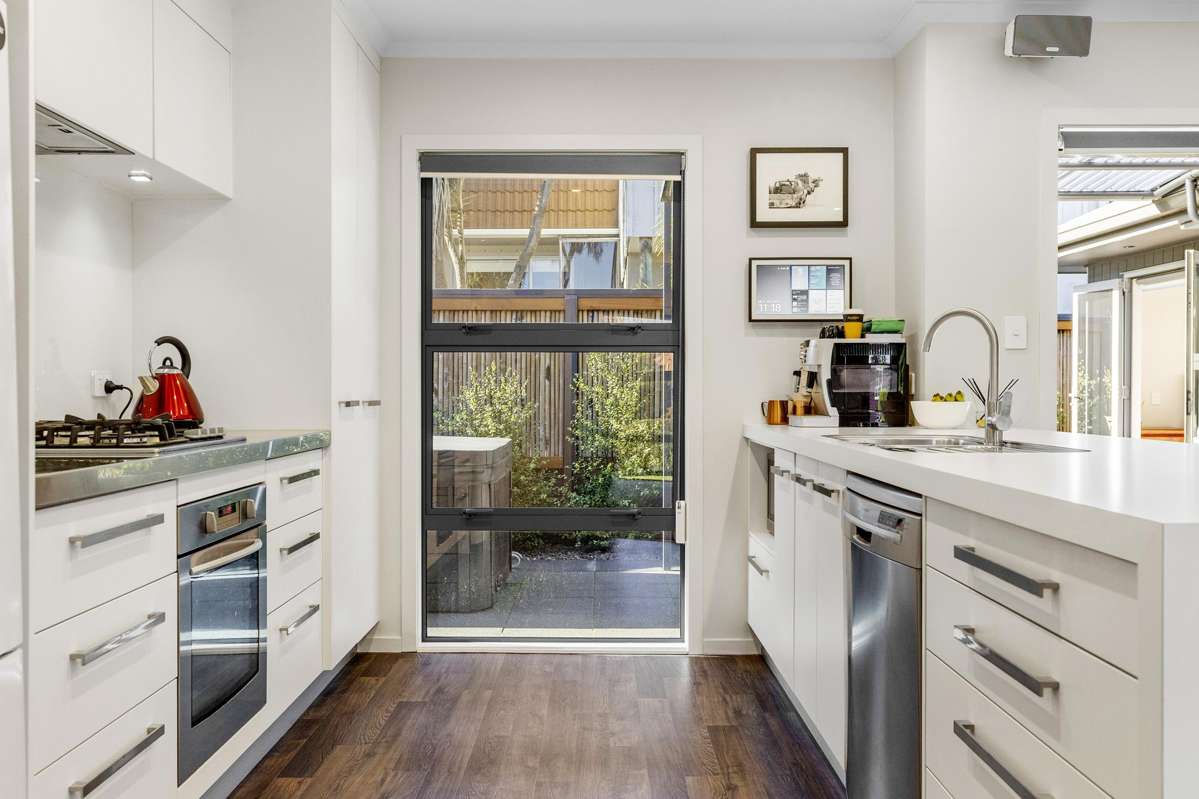 1/83 Woodward Street_2
