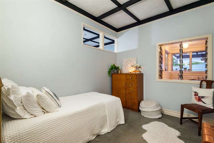 69 Martin Avenue Mount Albert_17