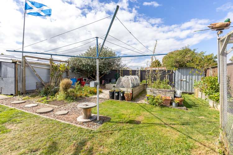 12 Collins Crescent Feilding_16