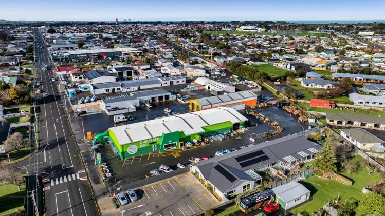 215 Glover Road Hawera_0