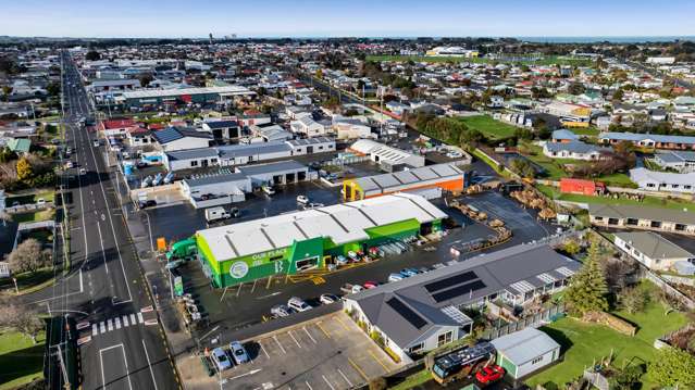 Farm Source – Lease runs to 2042