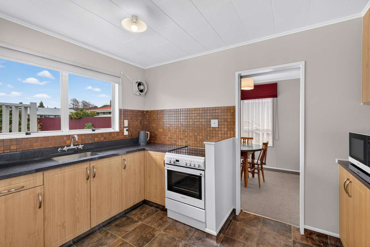 1/22 Avondale Road_2