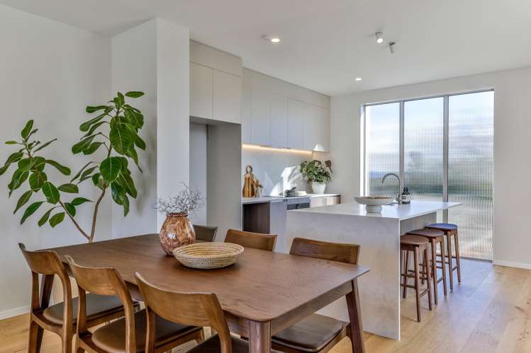 1/14 George Street Mount Eden_5