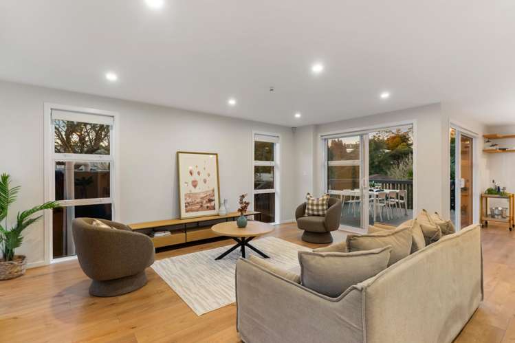 62A Vandeleur Avenue Birkdale_10