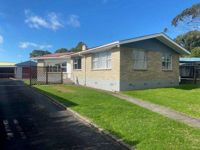 21 Waiwera Place Merrilands_2