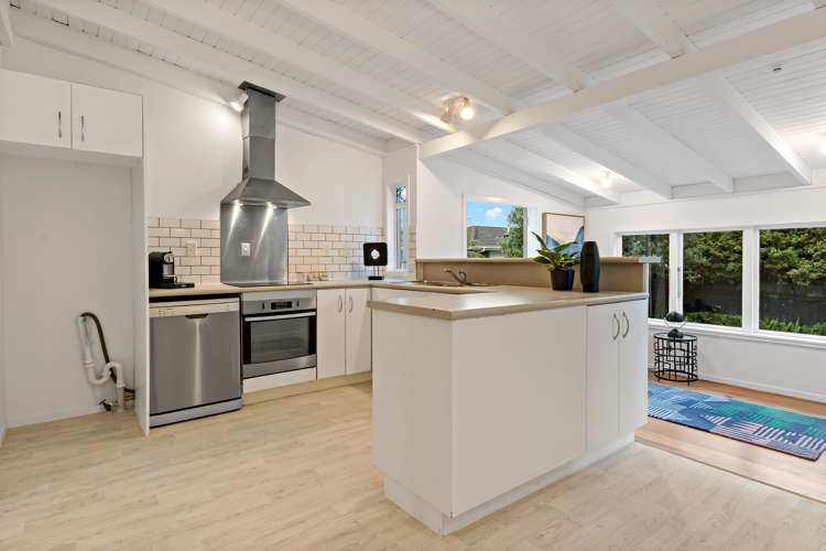 69 Rimu Street New Lynn_7