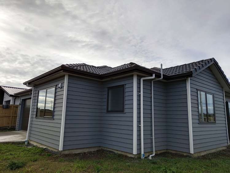 1 Castlepoint Avenue Takanini_3