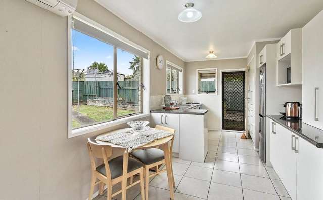 2/19 Tatariki Street Rosehill_3