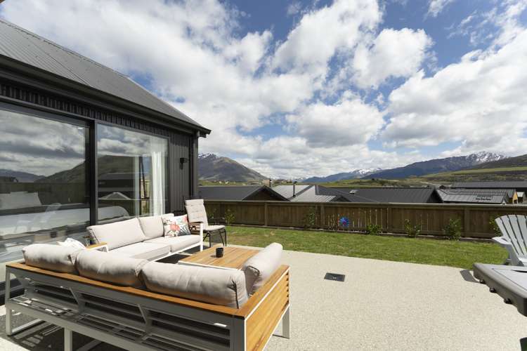 38 Muster Road Jacks Point_22