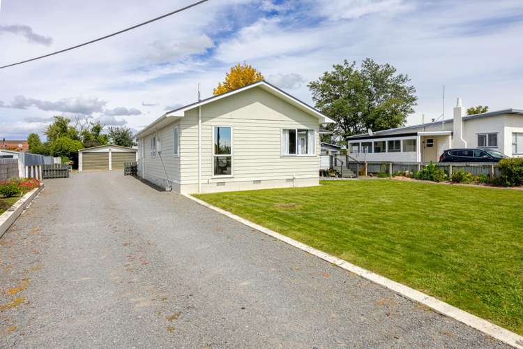 38 Francis Drake Street Waipukurau_16