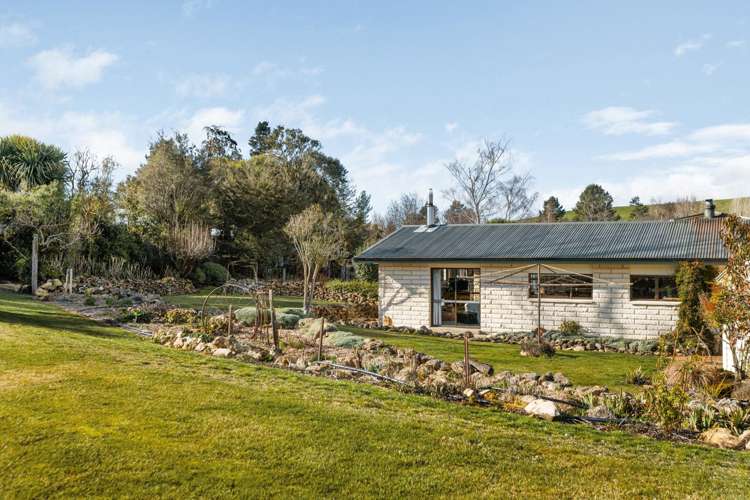 242 Island Cliff-Duntroon Road Island Cliff_19