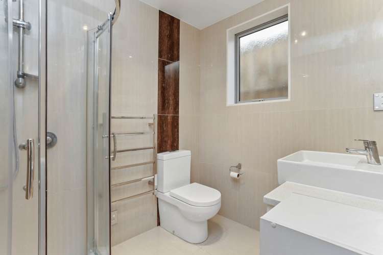 5 Palazzo Close Flat Bush_16