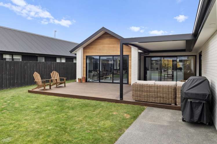 10 Redhaven Rise Netherby_26