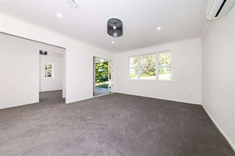 93 Rosier Road Glen Eden_9