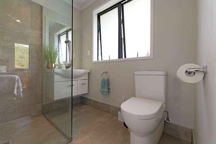 63b Manuka Grove Helensville_12