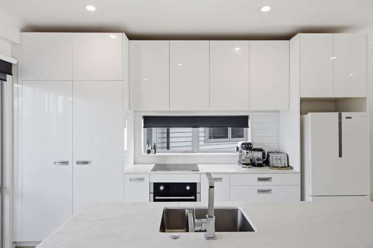 33/27 Powell Street Avondale_4