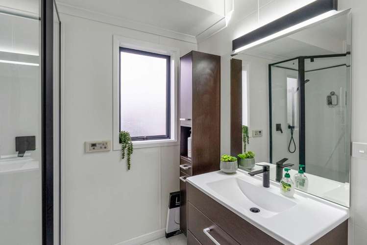 17 Doncaster Terrace Ascot Park_14