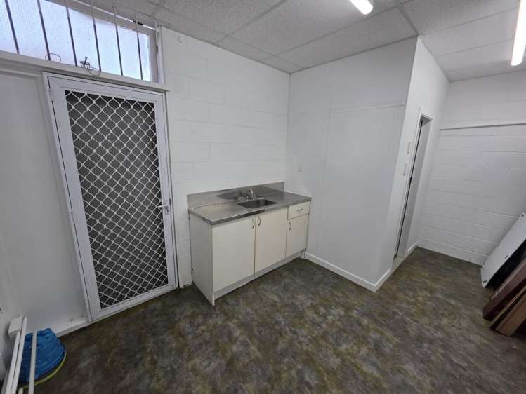 52 Main Road Waikanae_5