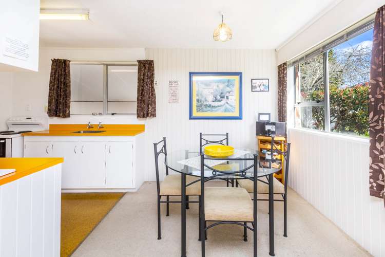 1/9 Denver Grove Totara Park_7