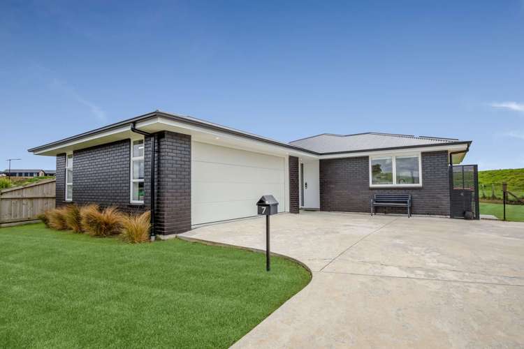 7 Magnolia Lane Kelvin Grove_29