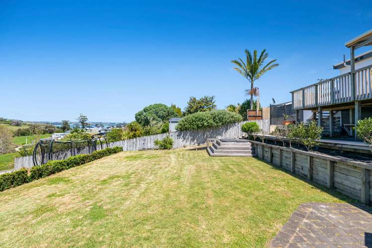 21 Brigitte View Snells Beach_11