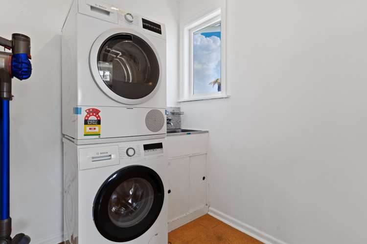 11 Goods Road Otumoetai_9