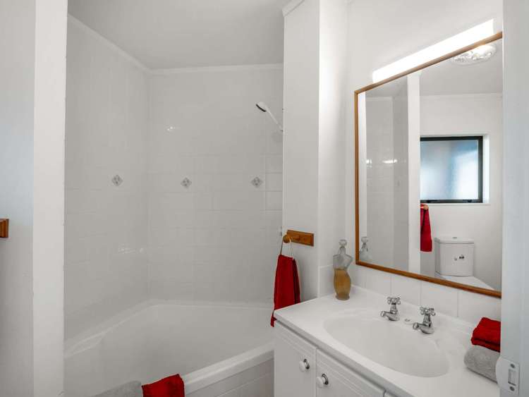 1/114 The Circle Manly_24