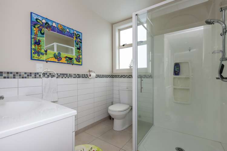 3 Golf Road Paraparaumu Beach_25