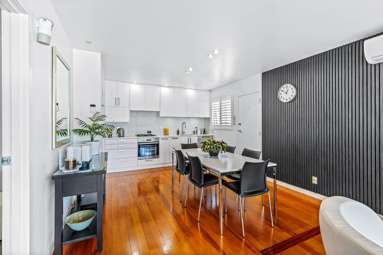 103a Point Chevalier Road_4