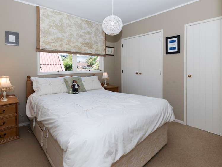 59 Marine Parade Mellons Bay_9