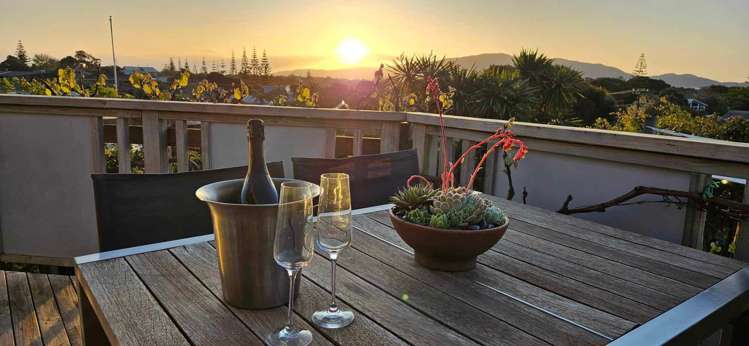 7 Kawau Grove Waikanae Beach_25