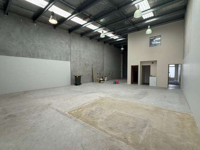 Unit 4/15 Paramount Drive Henderson_2