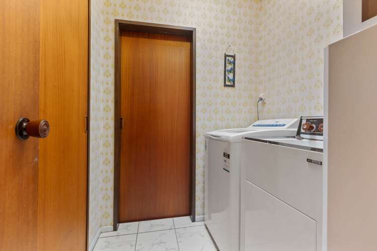 1 Cannon Street Westown_10