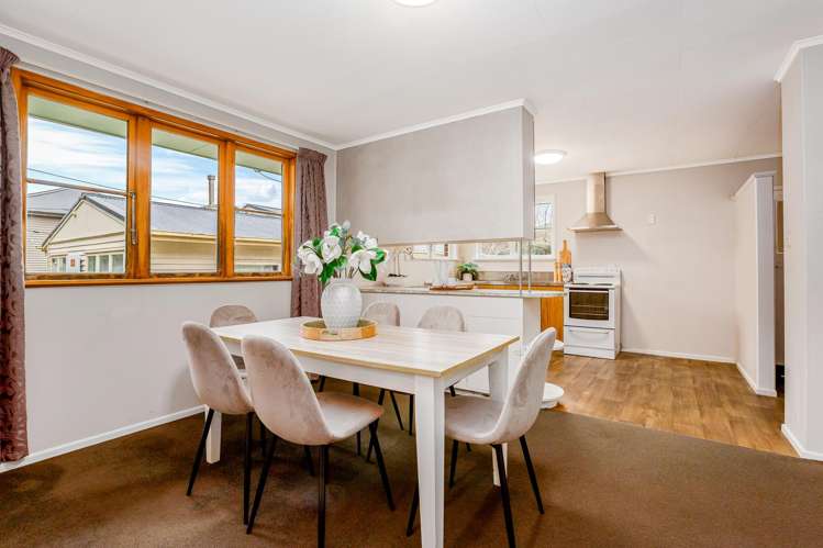 296 Main Road Tawa_6