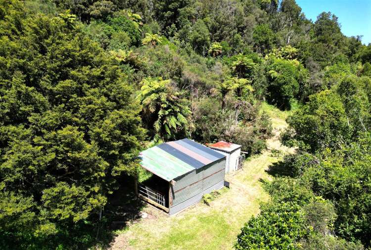 1086 State Highway 7 Dobson_9