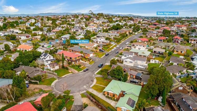 31 Petrel Place Massey_24