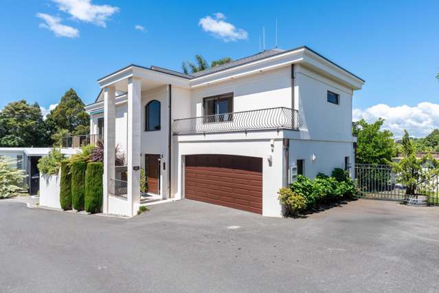 136 Lake Crescent Hamilton Lake_1