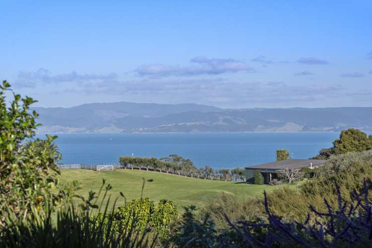 379f Gordons Road Waiheke Island_14