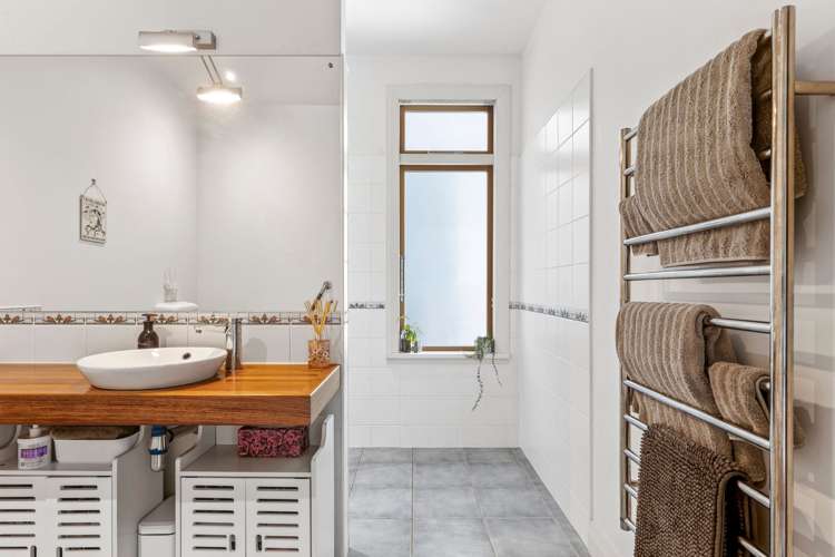 364 The Coastal Highway Redwood Valley_13