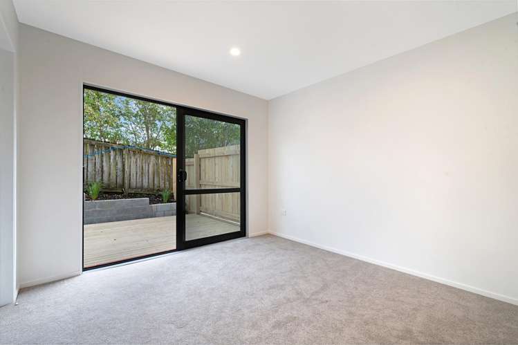 1/63 Arawa Street New Lynn_24