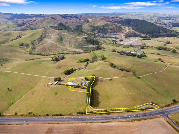 3001B State Highway 2 Waitakaruru_18