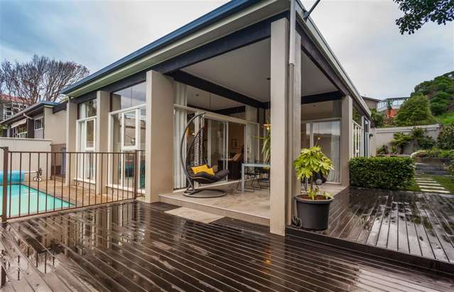 2/5 Whareora Terrace Cashmere_1