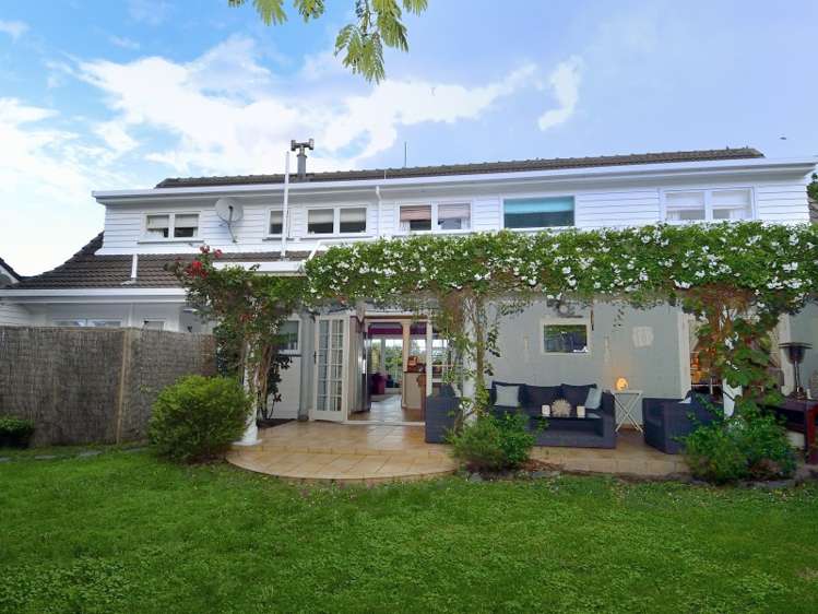 9 Moana Road Okitu_21